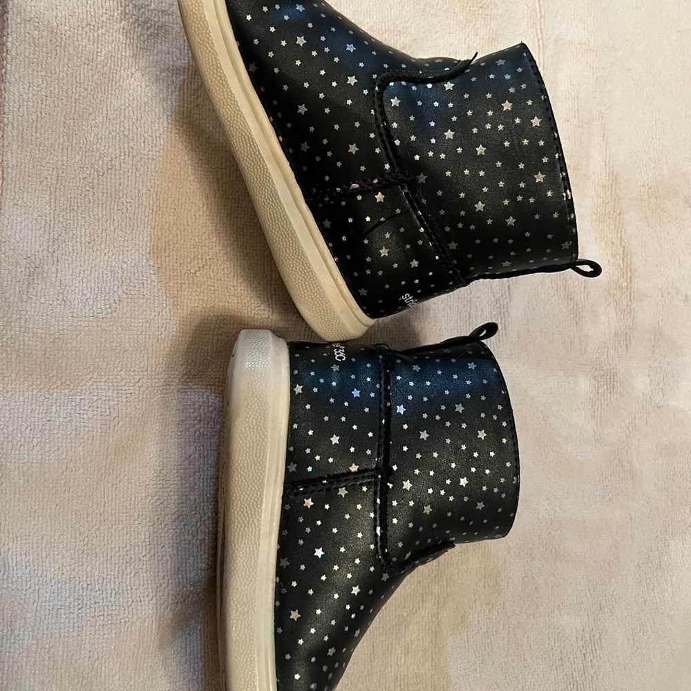 Starry Black Stride Rite Boots 6 Toddler - Picture 2 of 6